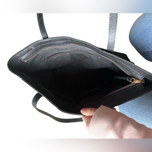 FOSSIL Emma Tote Top Zipper Black Hand Bag - Picture 2 of 4